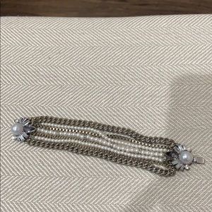 Silver pearl bracelet